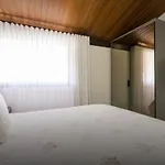 Bangalo Malawi Em Muro Alto Pe